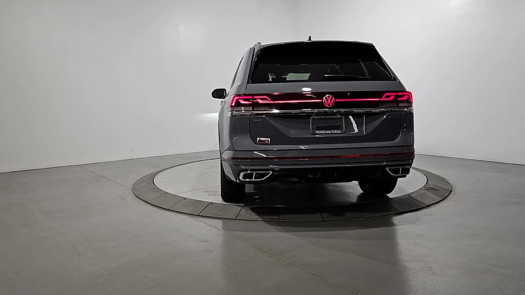New 2026 Volkswagen Atlas SEL Premium R-Line AWD/4WD image 4