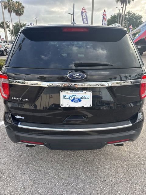 Used 2019 Ford Explorer Limited w/ Class III Trailer Tow Package FWD image 9