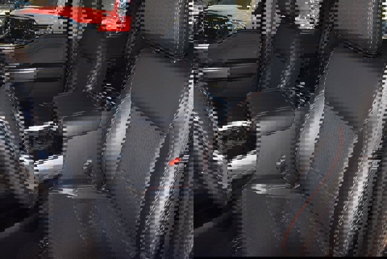 Used 2023 Ford F350 Lariat w/ Lariat Ultimate Package image 34