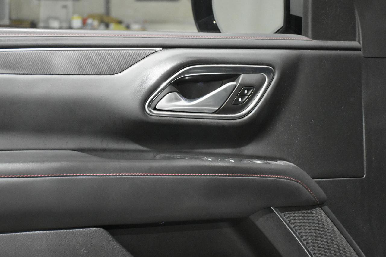 Used 2022 Chevrolet Tahoe RST w/ Luxury Package AWD/4WD image 30