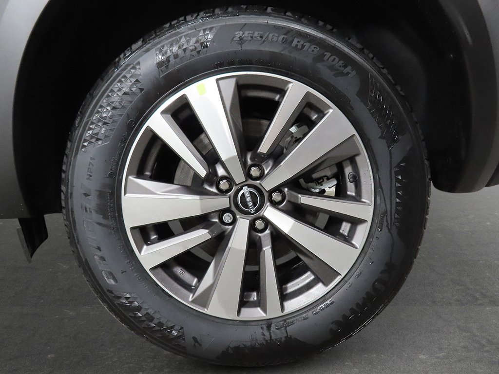 New 2026 Nissan Pathfinder SL AWD/4WD image 9