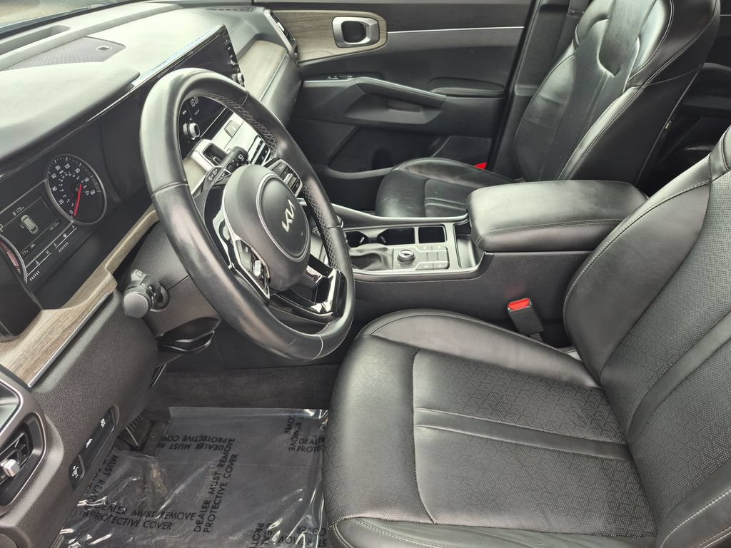 Certified 2023 Kia Sorento S AWD/4WD image 11
