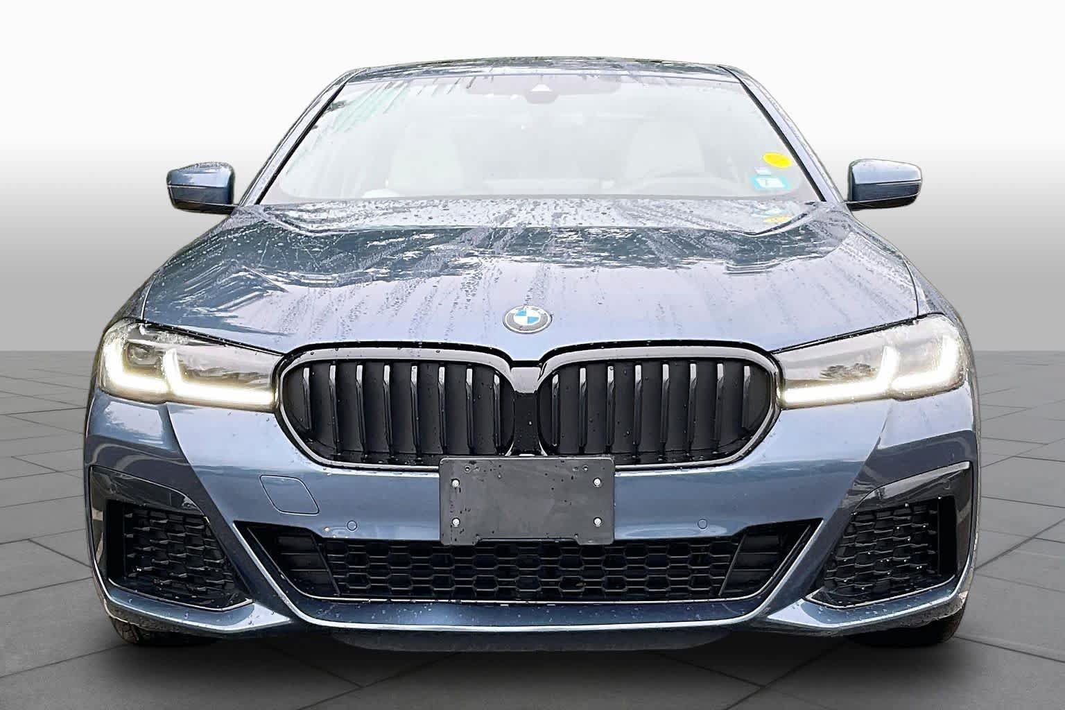 Used 2023 BMW 530i xDrive w/ Executive Package AWD/4WD image 3