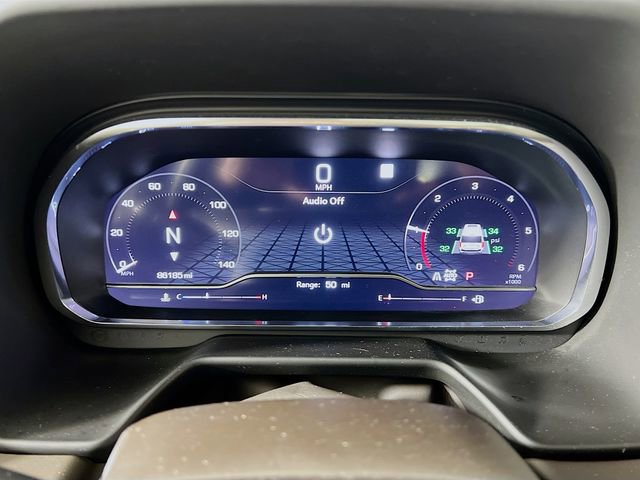 Used 2022 GMC Yukon XL SLT w/ SLT Luxury Package image 14