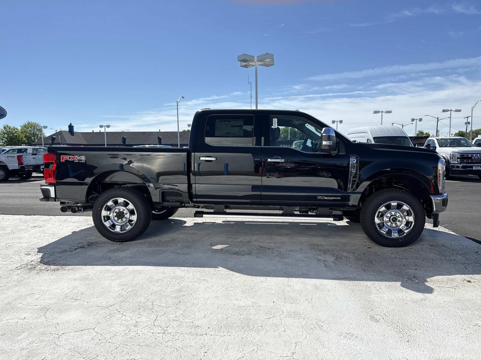 New 2026 Ford F250 Lariat w/ Chrome Package AWD/4WD image 2