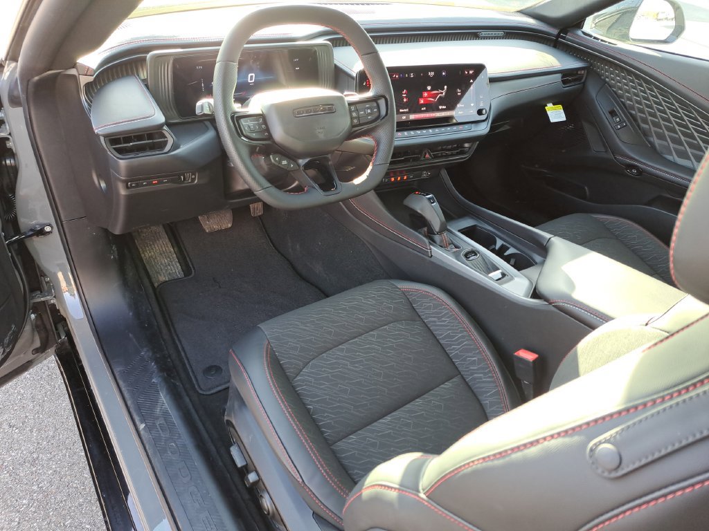 New 2026 Dodge Charger Scat Pack w/ Blacktop Package AWD/4WD image 15