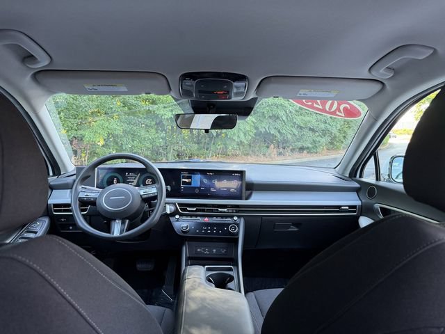 Used 2025 Hyundai Sonata SEL FWD image 31