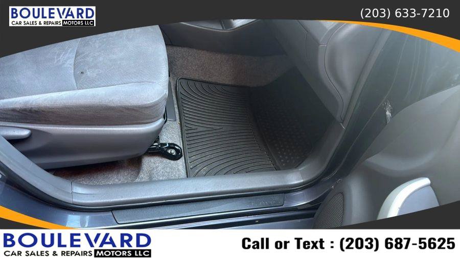 Used 2010 Toyota Prius Five FWD image 32