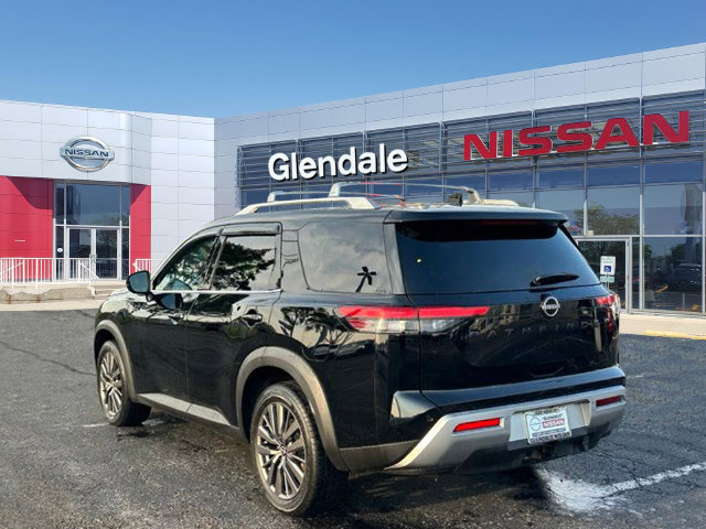 Certified 2022 Nissan Pathfinder SL w/ SL Premium Package AWD/4WD image 7