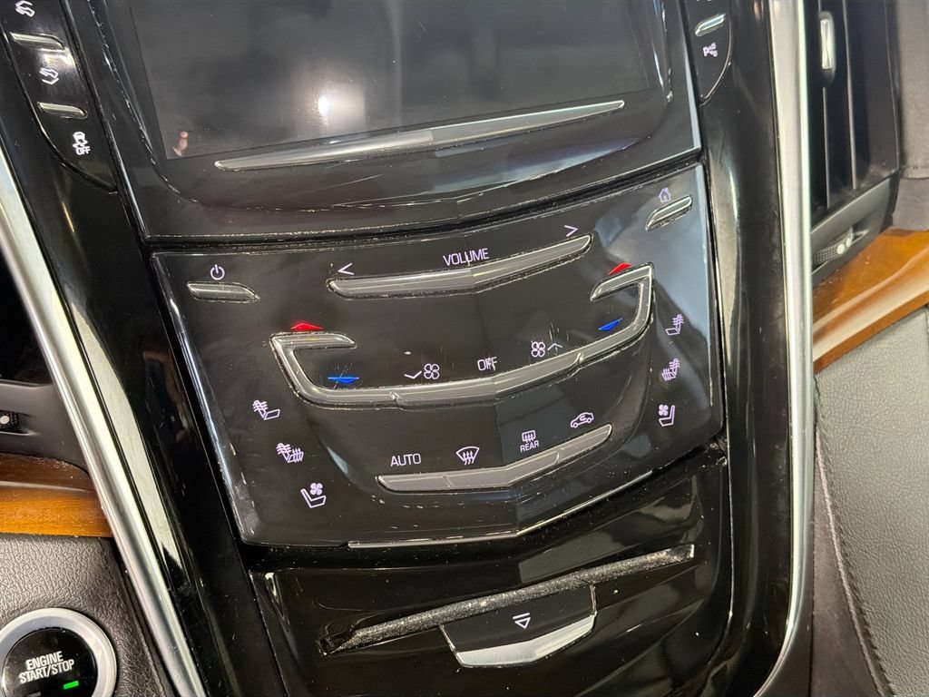 Used 2017 Cadillac Escalade Luxury AWD/4WD image 15