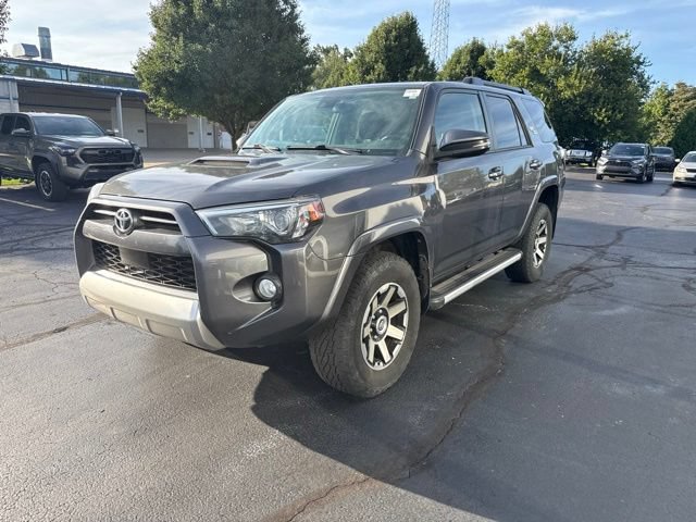 Used 2020 Toyota 4Runner TRD Off-Road Premium w/ Moonroof Package AWD/4WD image 3