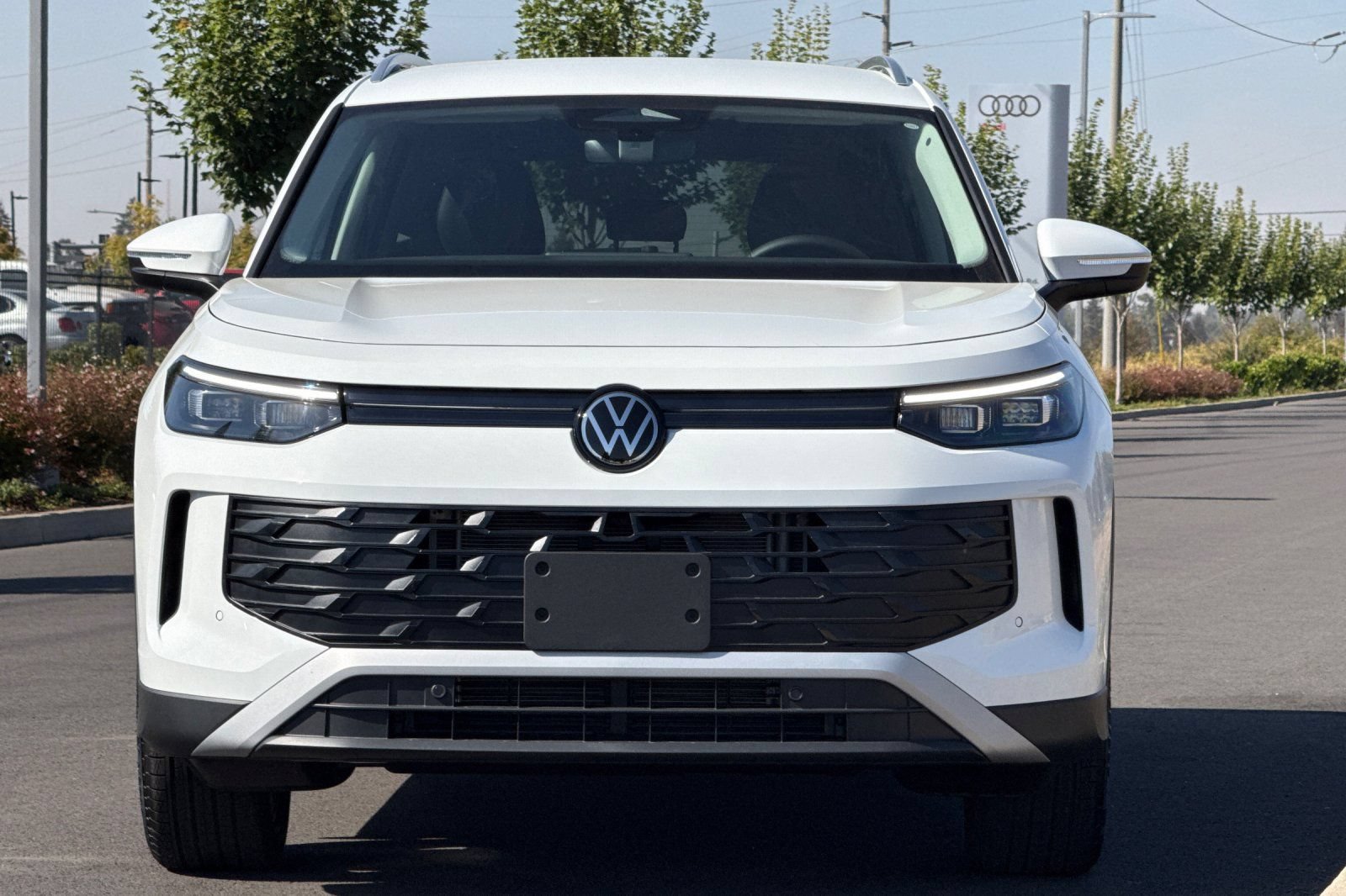 New 2026 Volkswagen Tiguan SE AWD/4WD image 8