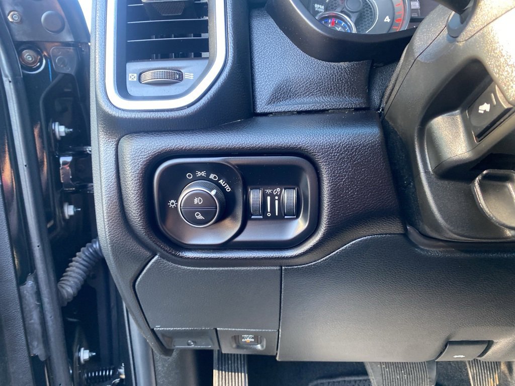 Used 2024 RAM 2500 Laramie image 11