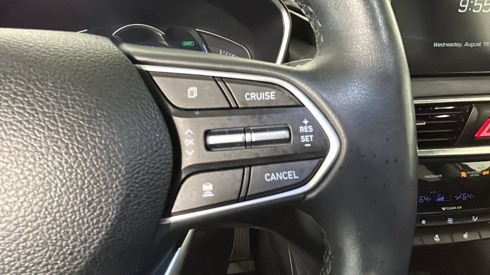Used 2019 Hyundai Santa Fe AWD image 21