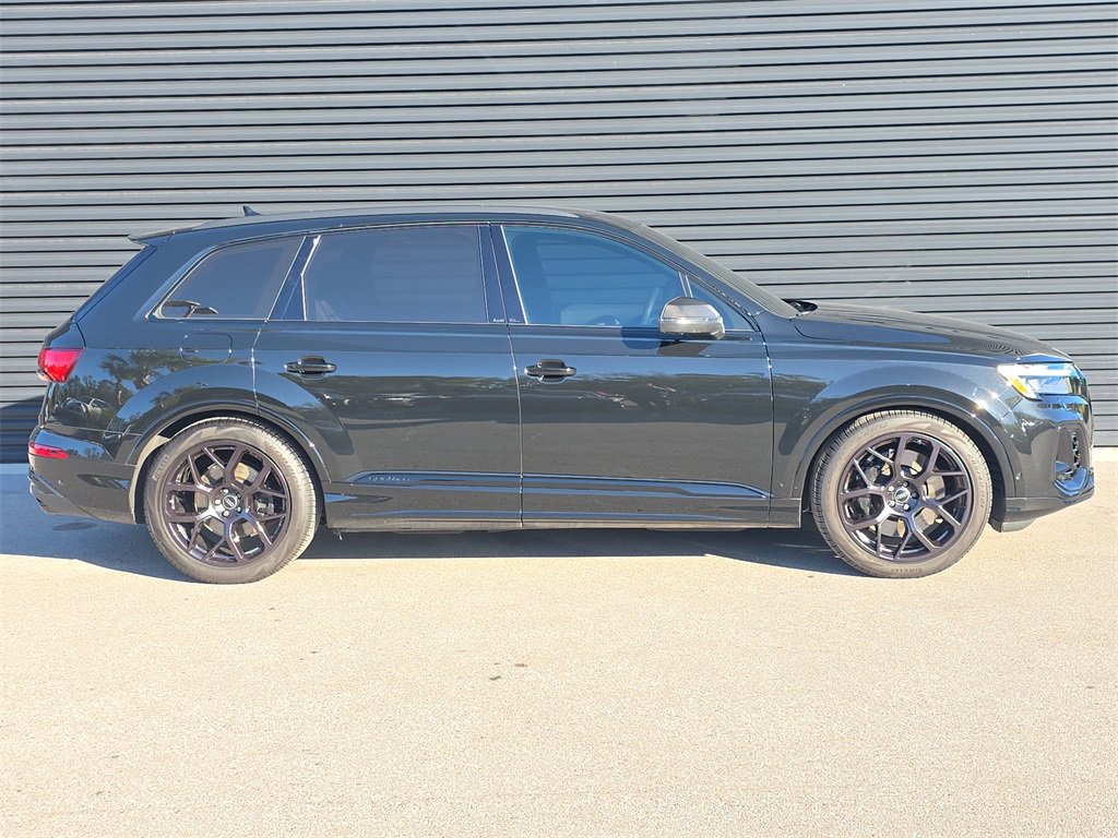 Used 2025 Audi SQ7 Premium Plus image 8