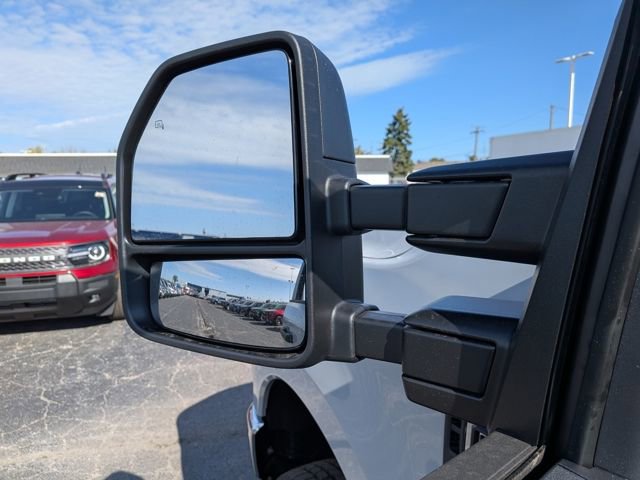 New 2026 Ford F250 XL w/ XL Chrome Package image 15