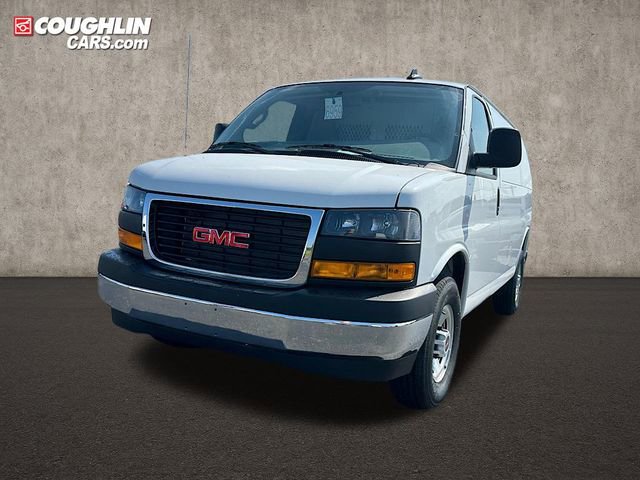 New 2025 GMC Savana 2500 w/ Enhanced Convenience Package video 3