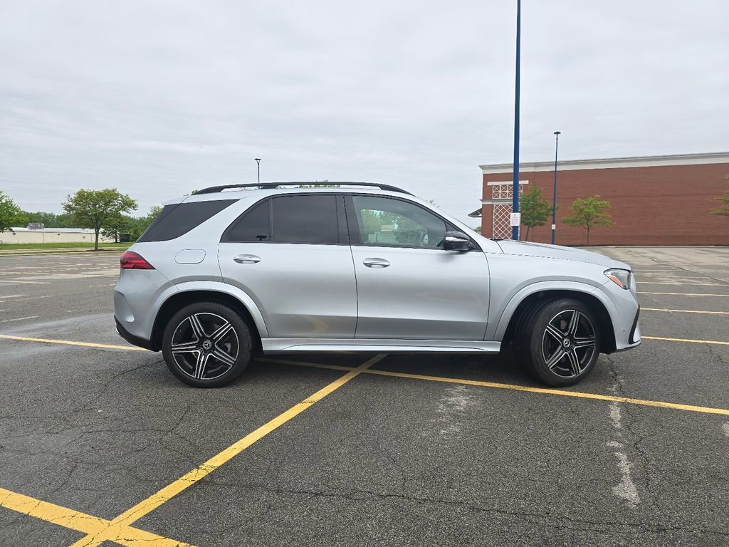 Certified 2025 Mercedes-Benz GLE 450e 4MATIC w/ AMG Line Exterior image 17