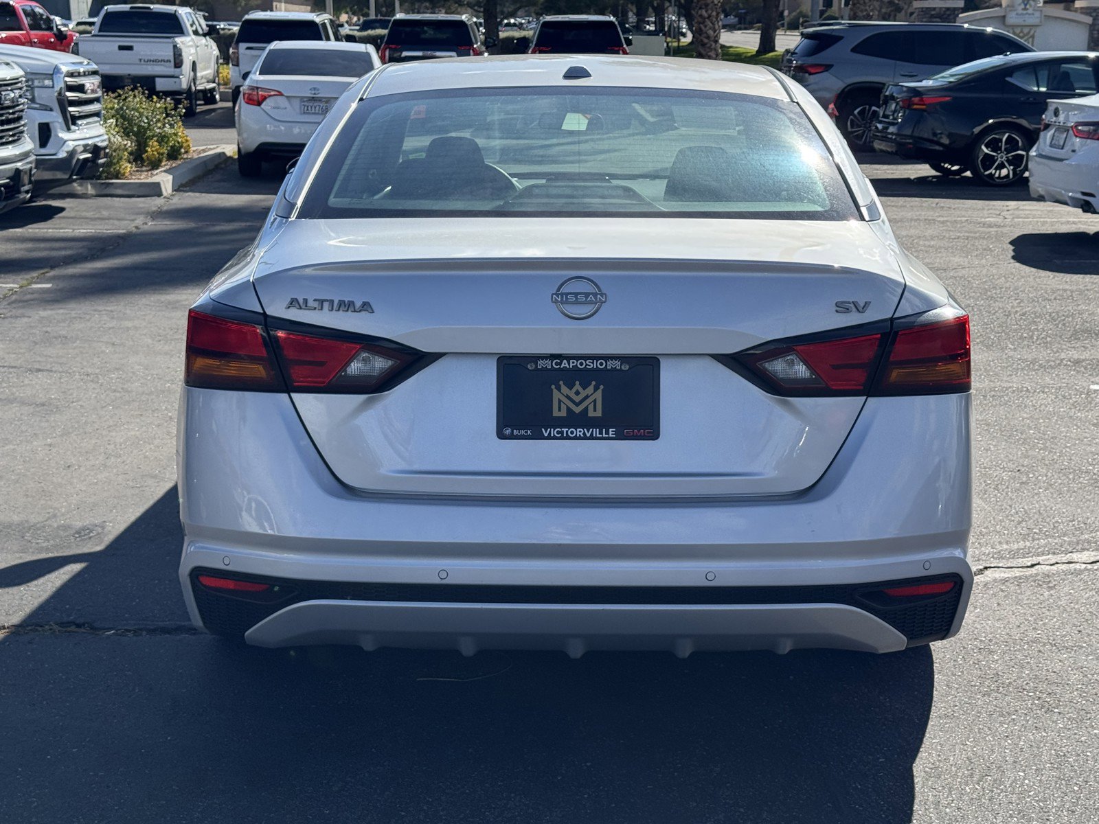 Used 2023 Nissan Altima 2.5 SV image 5