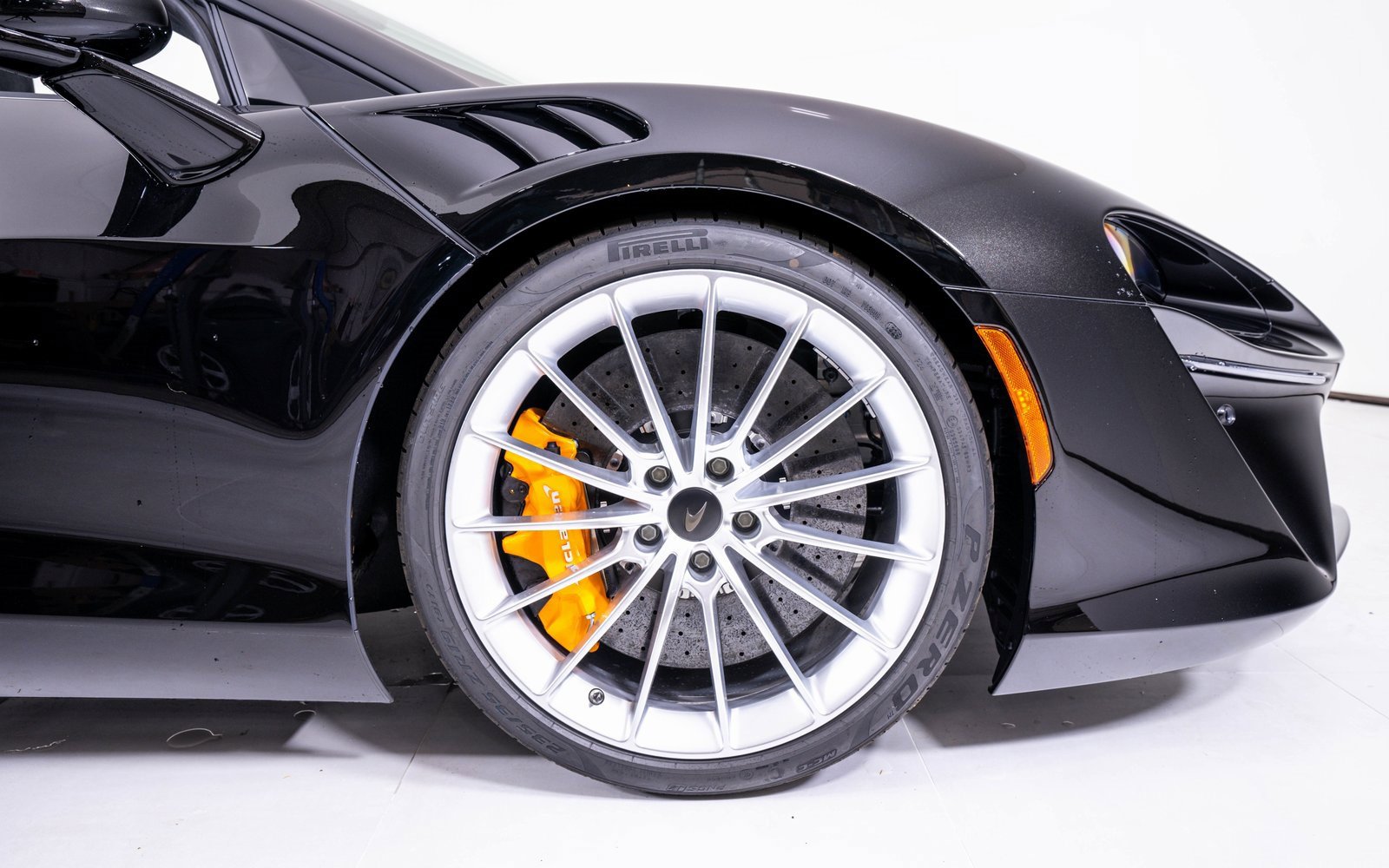 New 2026 McLaren Artura Spider image 17