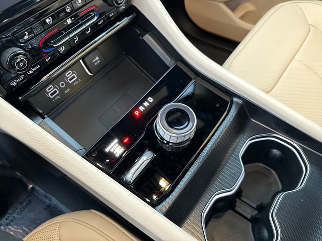 New 2025 Jeep Grand Cherokee Limited w/ Luxury Tech Group II AWD/4WD image 26