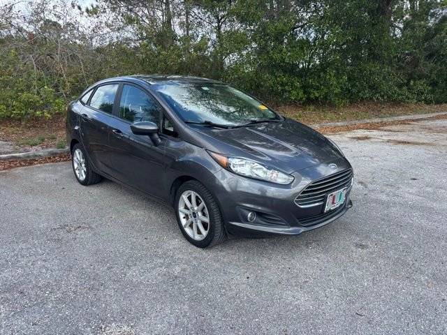 Used 2019 Ford Fiesta SE w/ Equipment Group 201A image 2