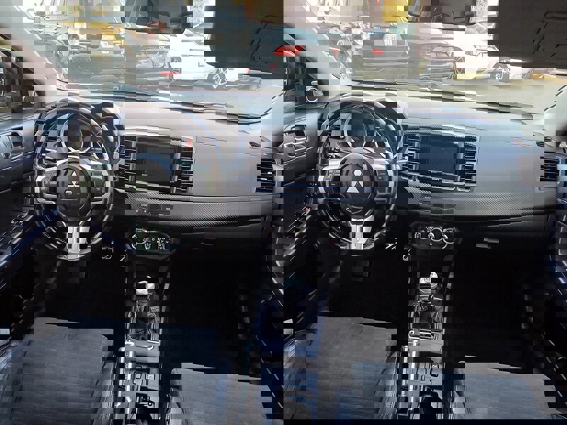 Used 2011 Mitsubishi Lancer Evolution GSR image 23