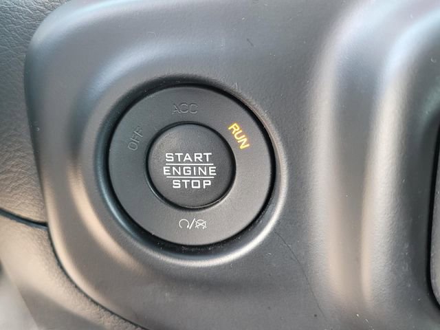 Used 2020 Jeep Wrangler Unlimited Rubicon w/ Uconnect 4C Nav & Sound Group image 8