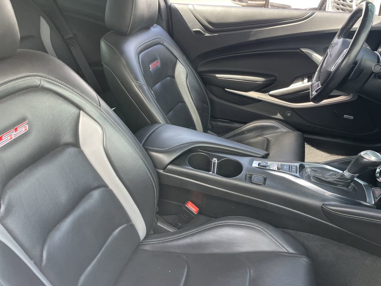 Used 2022 Chevrolet Camaro SS image 10