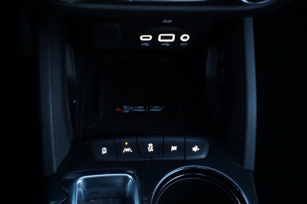 Certified 2023 Chevrolet TrailBlazer ACTIV w/ Sun and Liftgate Package image 16