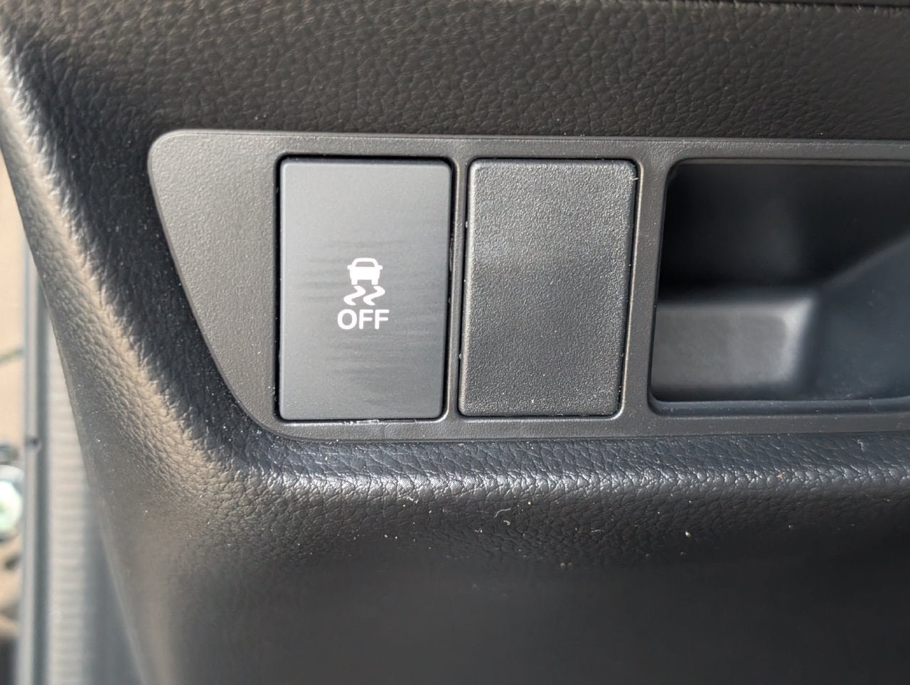 Used 2026 Honda HR-V LX image 23