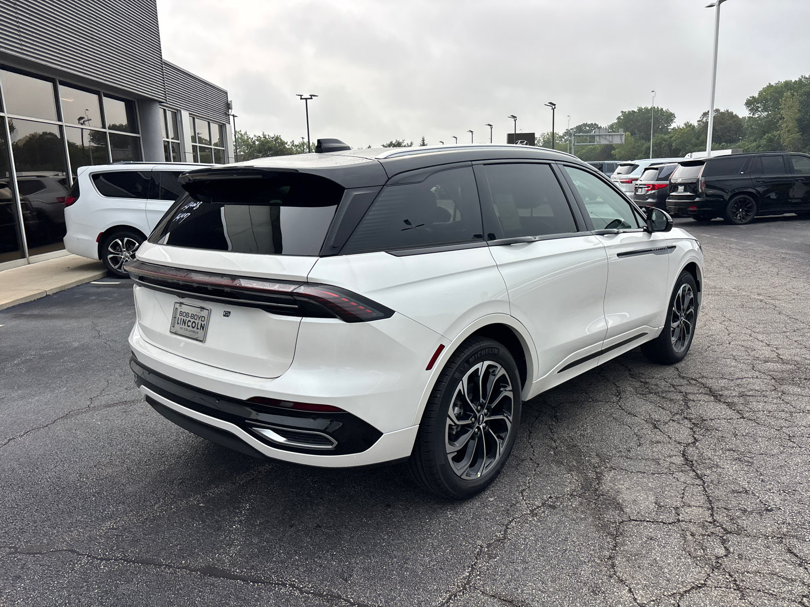 New 2026 Lincoln Nautilus Reserve AWD/4WD image 7