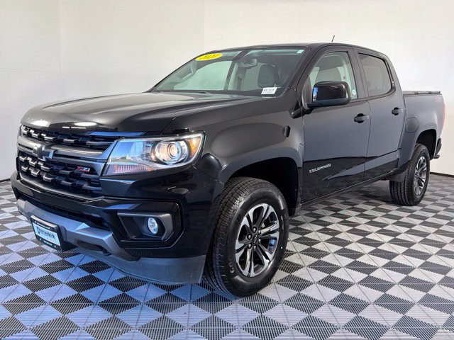 Used 2021 Chevrolet Colorado Z71 AWD/4WD image 2