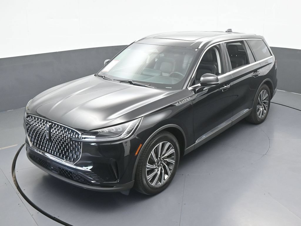 Used 2025 Lincoln Aviator 2WD image 42
