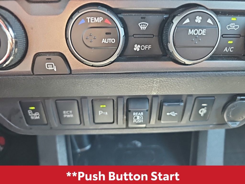 Used 2022 Toyota Tacoma TRD Sport w/ TRD Premium Sport Package AWD/4WD image 15