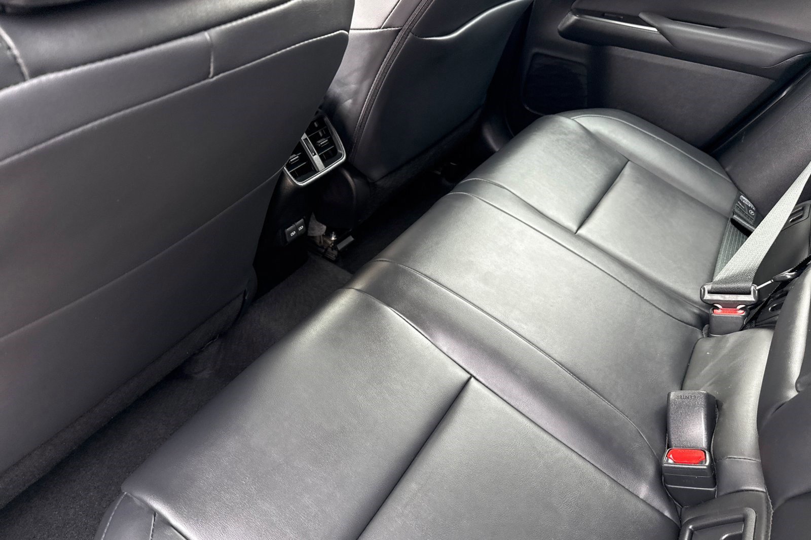 Certified 2025 Lexus UX 300h FWD w/ Accessory Package (Z2) image 25