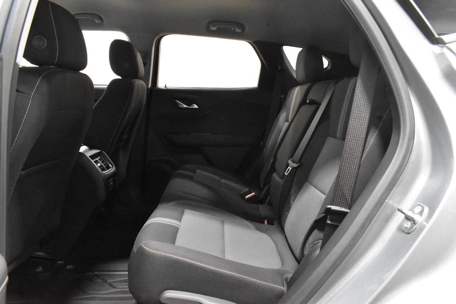 Used 2024 Chevrolet Blazer LT w/ Convenience Package FWD image 10