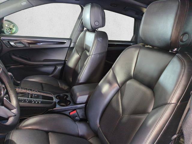 Used 2021 Porsche Macan AWD/4WD image 17