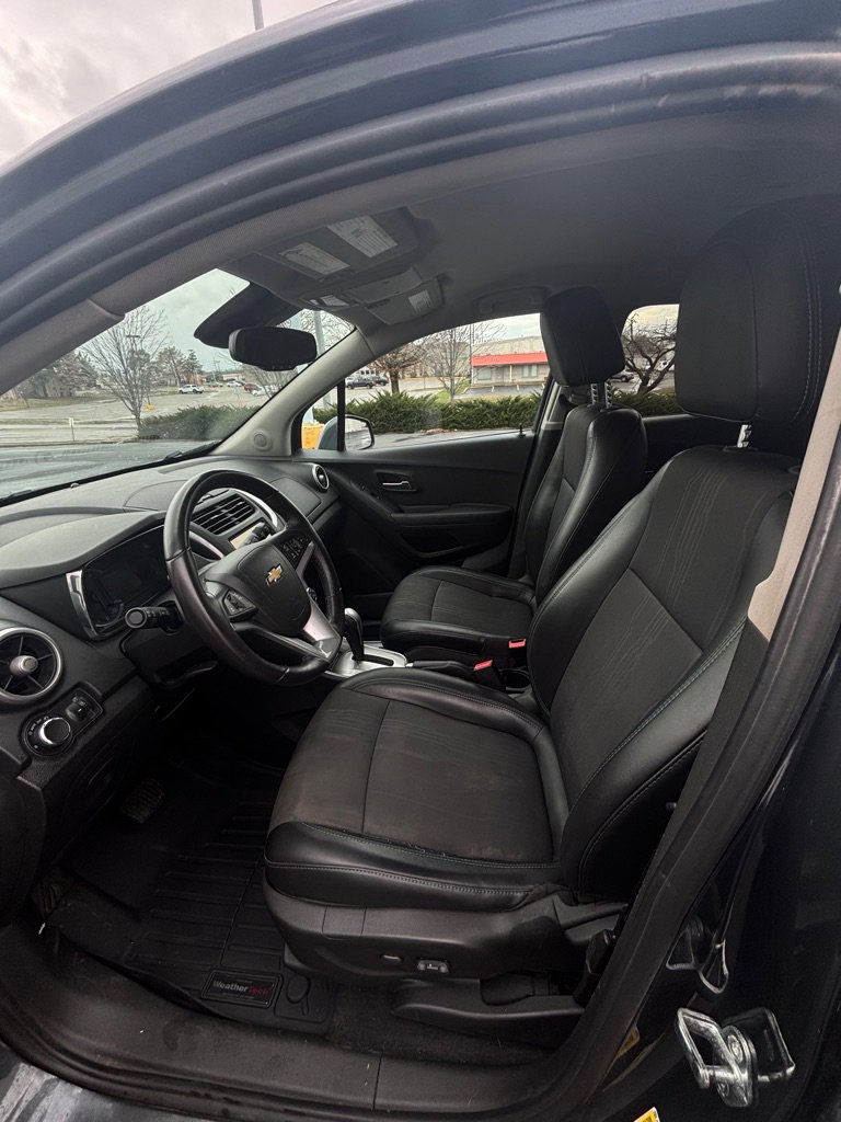 Used 2016 Chevrolet Trax LT w/ LT Convenience Package image 7