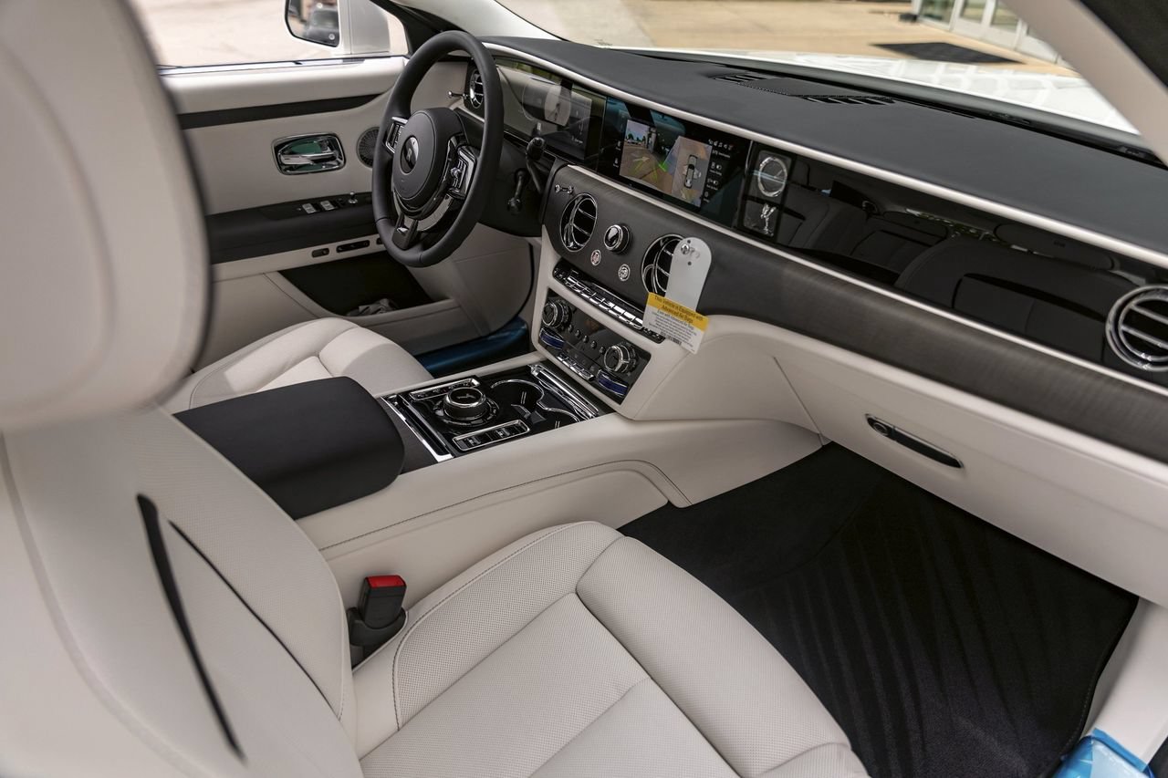 New 2026 Rolls-Royce Ghost AWD/4WD image 61