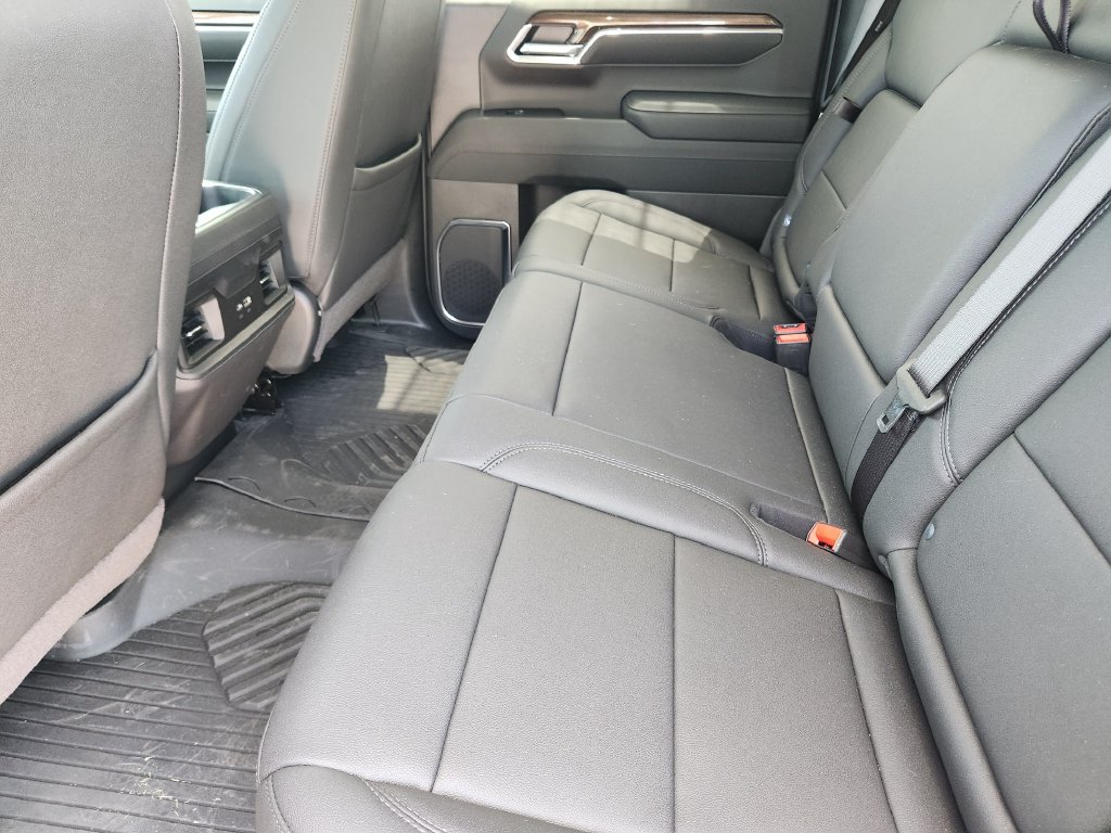 New 2026 Chevrolet Silverado 1500 LT Trail Boss w/ Convenience Package II AWD/4WD image 18