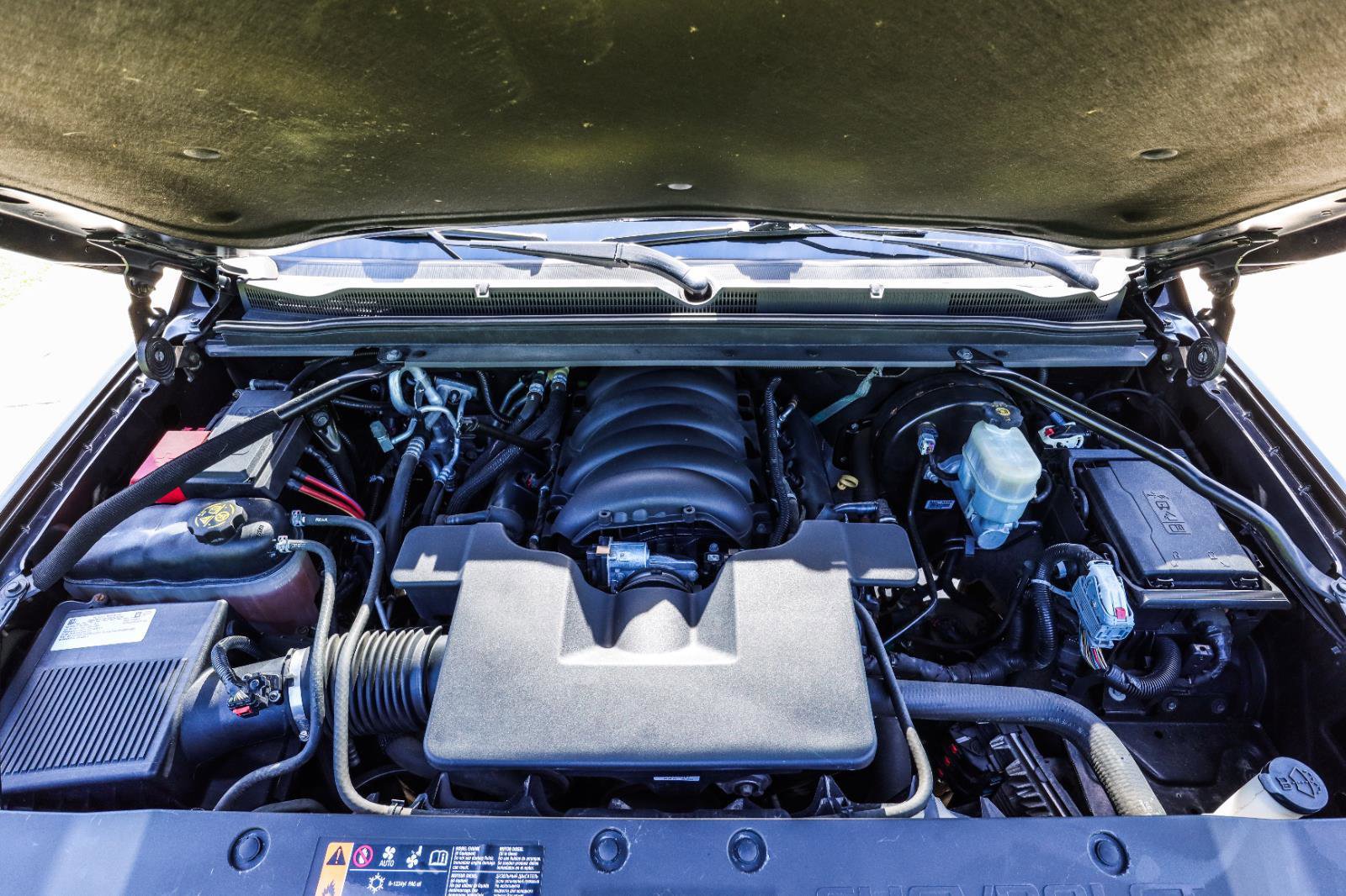 Used 2019 Chevrolet Tahoe LS AWD/4WD image 18