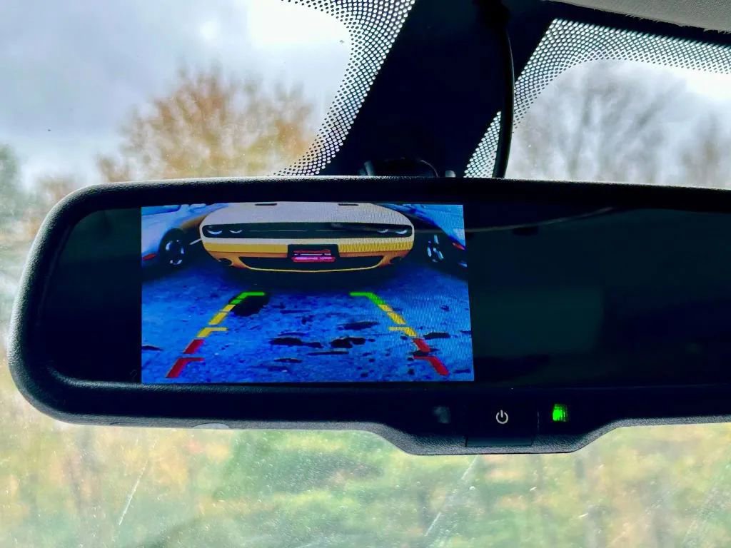 Used 2018 Dodge Journey SXT w/ Premium Group image 26