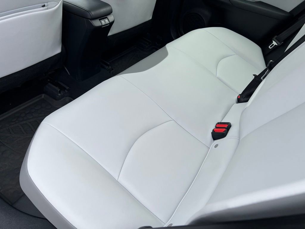 Used 2020 Toyota Prius Prime XLE FWD image 19