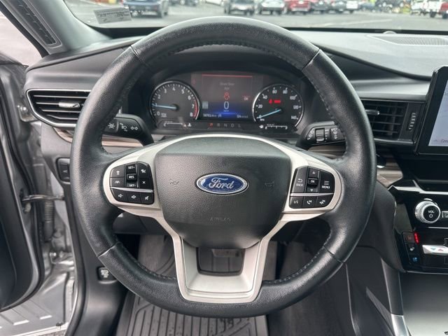 Used 2023 Ford Explorer Limited AWD/4WD image 14