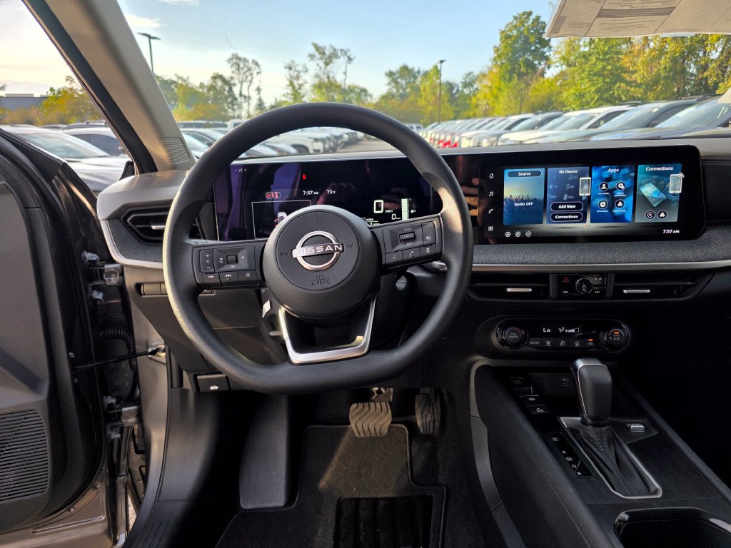 New 2027 Nissan Kicks SV FWD image 21