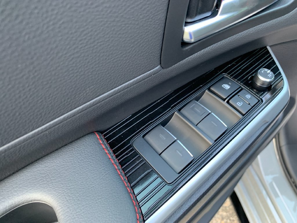 New 2026 Toyota Sienna XSE AWD/4WD image 11
