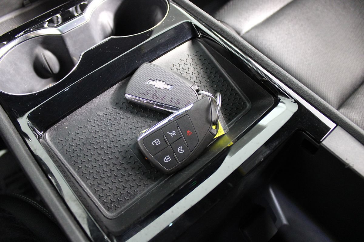 Used 2024 Chevrolet Blazer EV LT AWD/4WD image 13