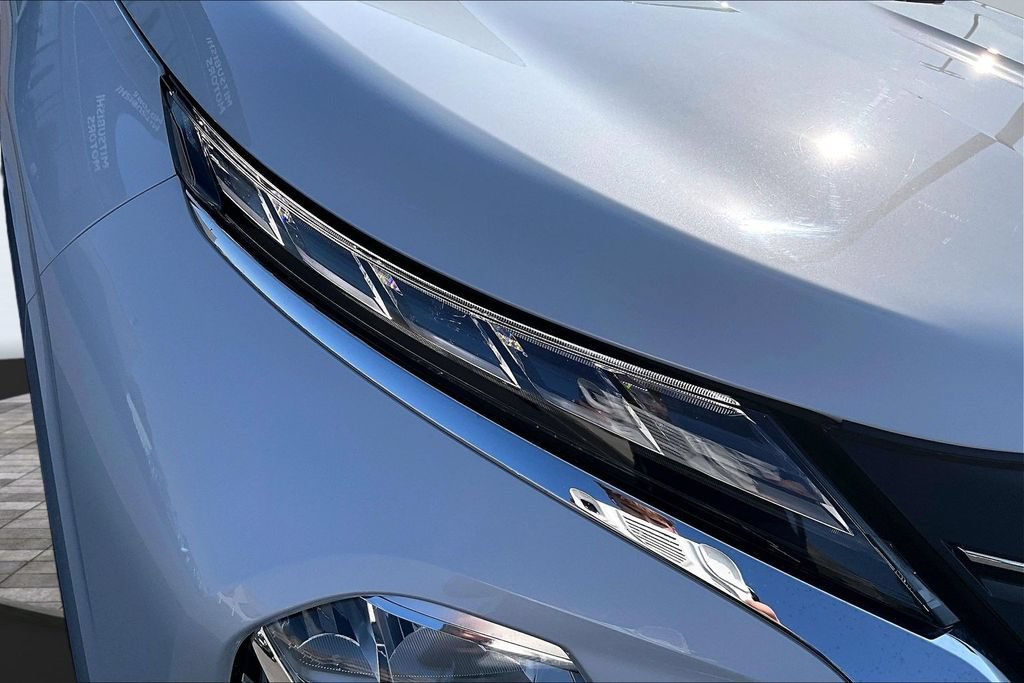 Used 2024 Mitsubishi Outlander 4WD Plug-In Hybrid image 29