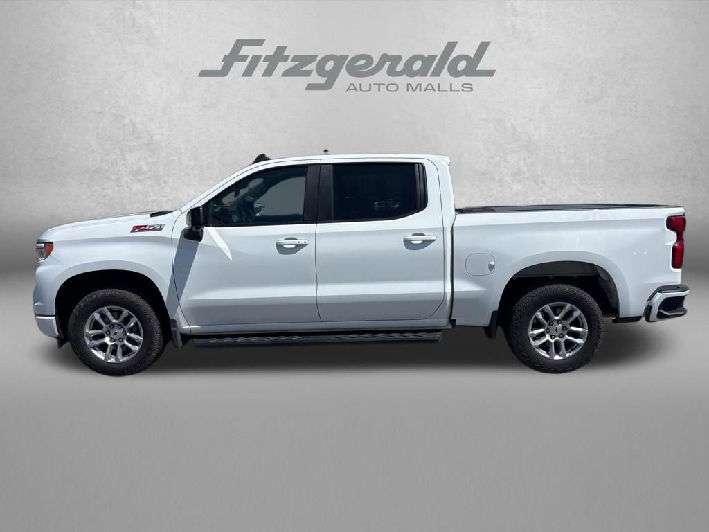 Certified 2023 Chevrolet Silverado 1500 RST w/ Convenience Package II AWD/4WD image 4